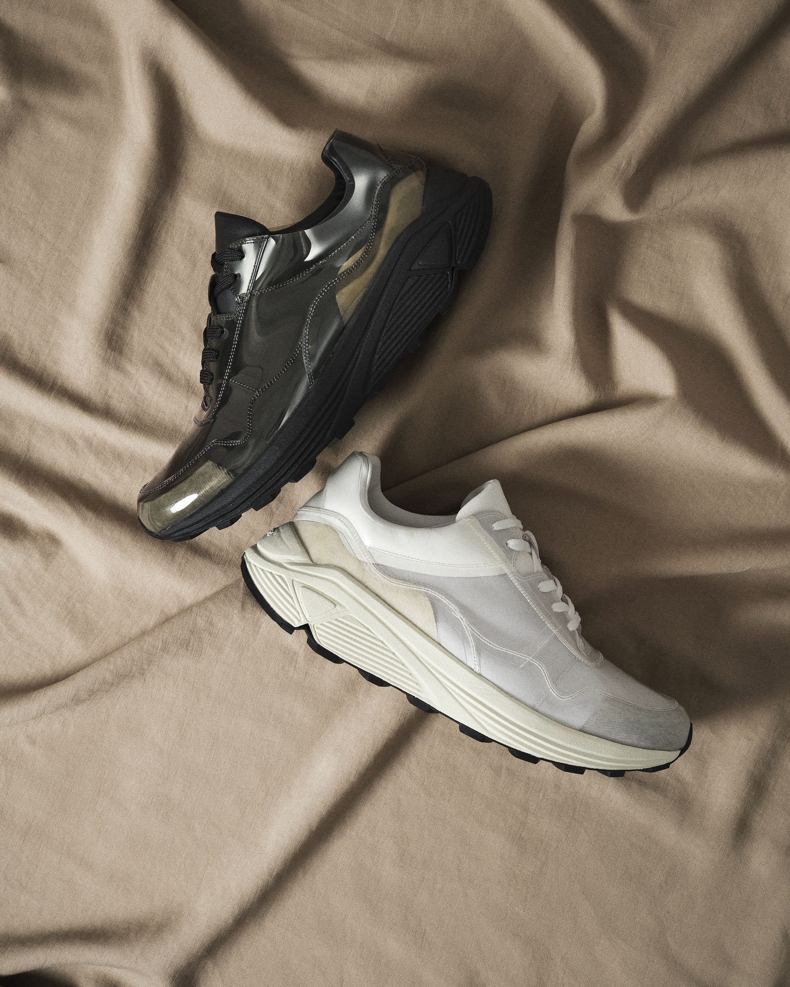 8apr still ss2019865