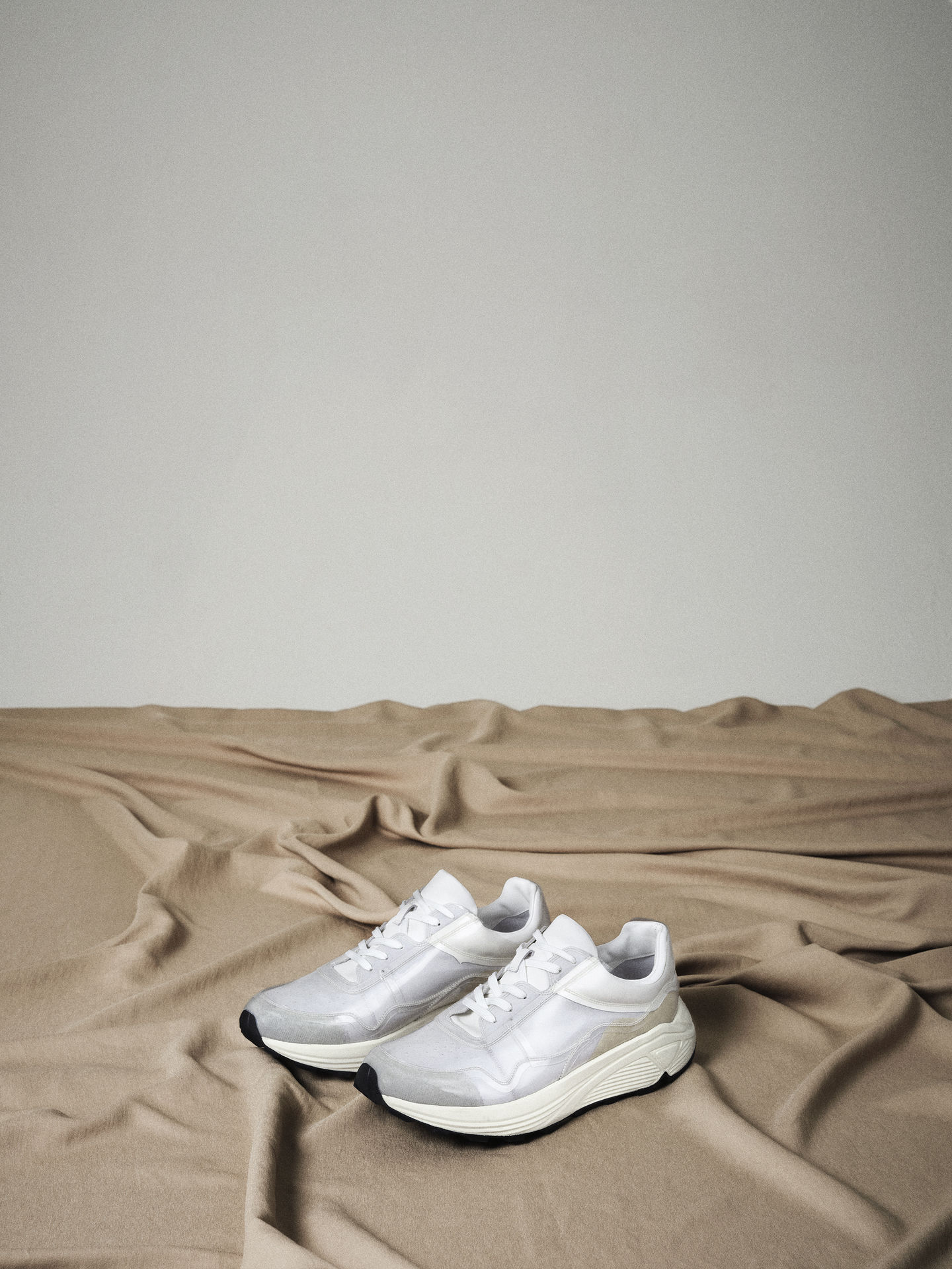8apr still ss2019840