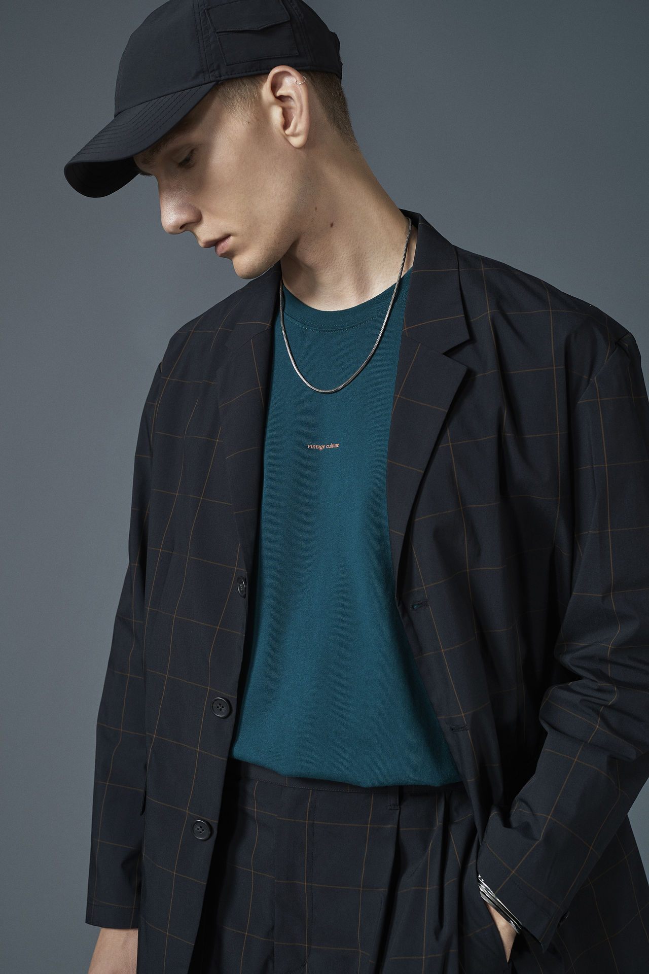 male 22899