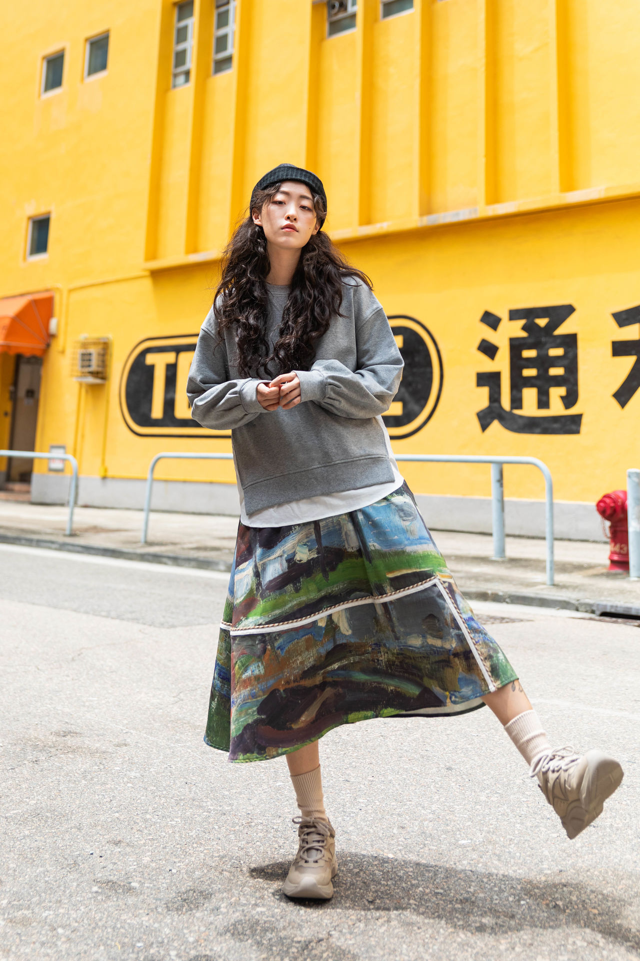 initial x piet mondriaan winter20 womenswear collection street snap 19